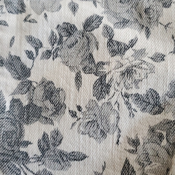 Peek Dungarees Floral Skinny Jeans Toddler Girls Size 2 - Picture 9 of 9